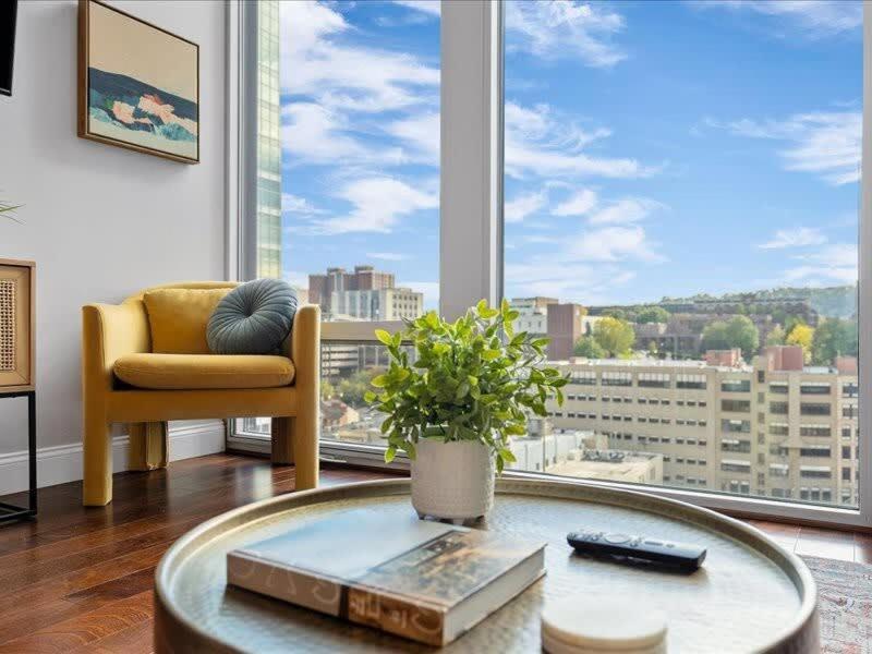 Cozysuites 1Br, Ppg Paints Arena, Pitts Pittsburgh Exteriér fotografie